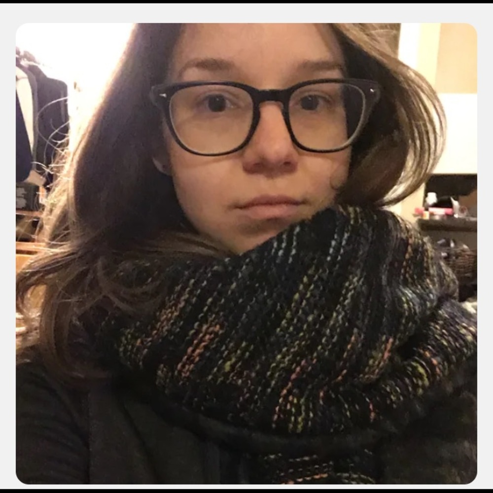 Meet your Posher, Leah